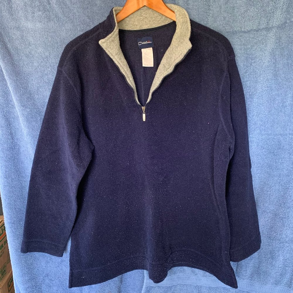 XL pullover in Navy bu Catalina